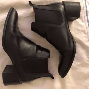 Everlane Black booties